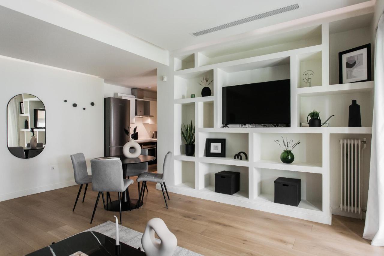 Striking Apartments In Kolonaki By Upstreet Atena Exterior foto